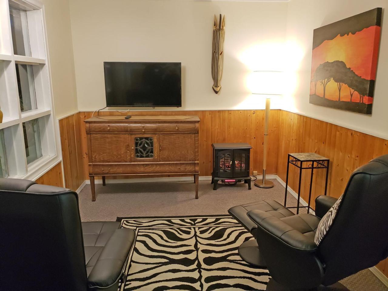 Reno Motel Salmo Ngoại thất bức ảnh